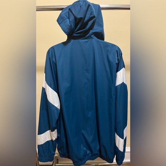 Teal Blue Men's Nike WindBreaker - Picture 3 of 3